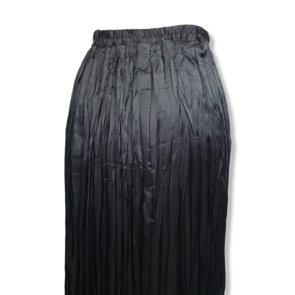 Vintage 60s/70s Black Satin Pleated Maxi Skirt Size Small/Medium - Picture 7 of 8